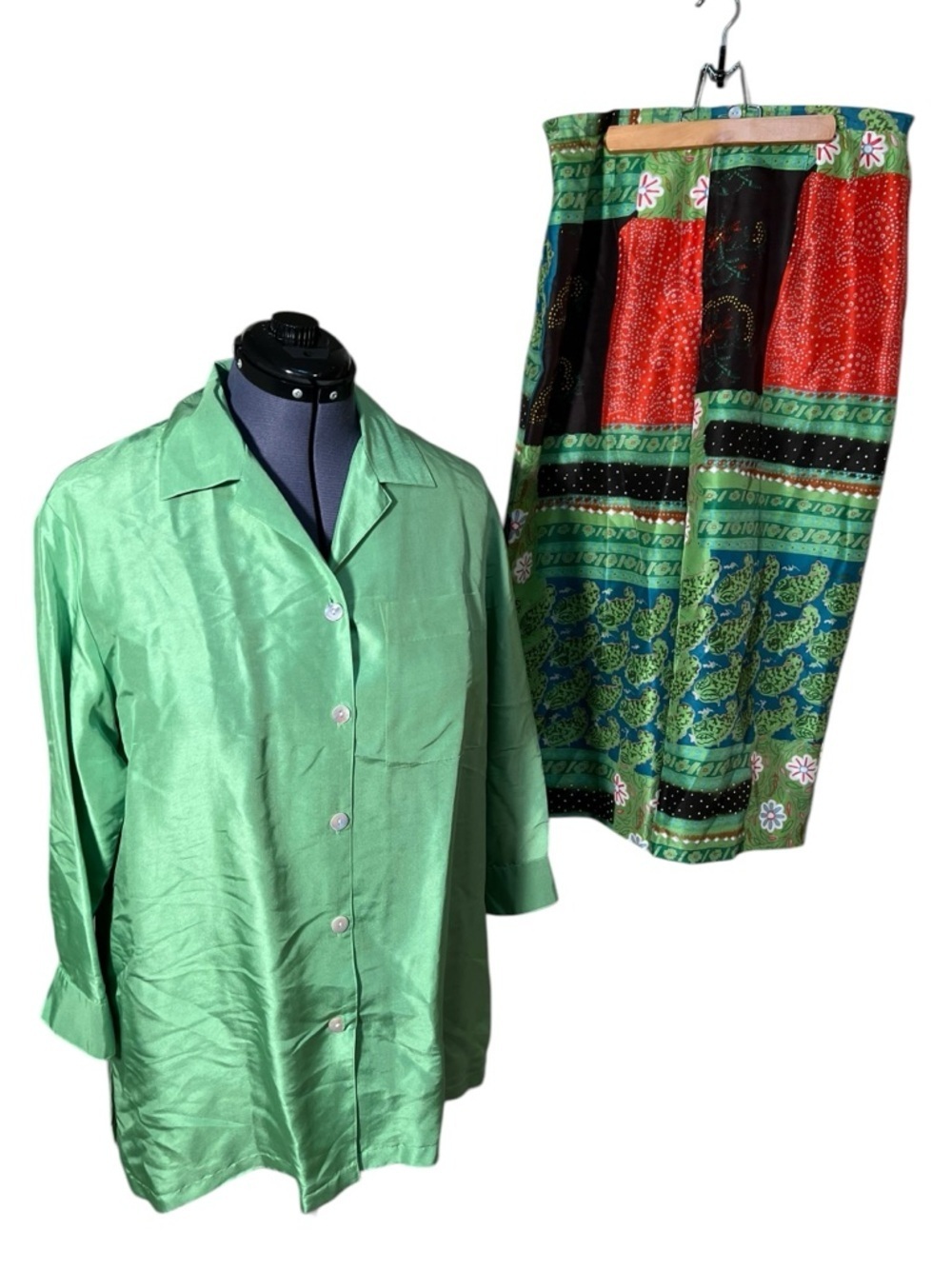 Vintage Silk Collection by Harve Benard Women's Silk Pant Set Green Brown Red